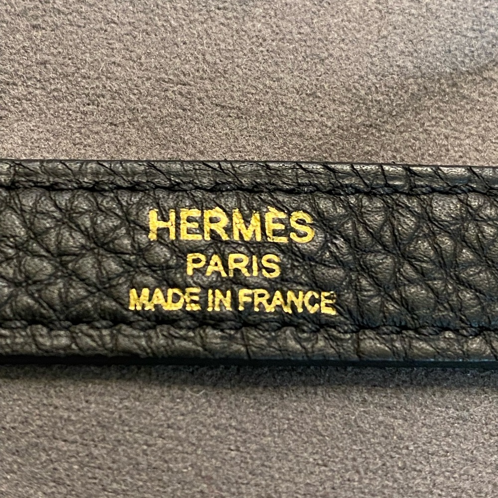 SOLD Hermes Kelly Retourne 28 in Noir Togo Leather with Gold Hardware - Picture 15 of 17
